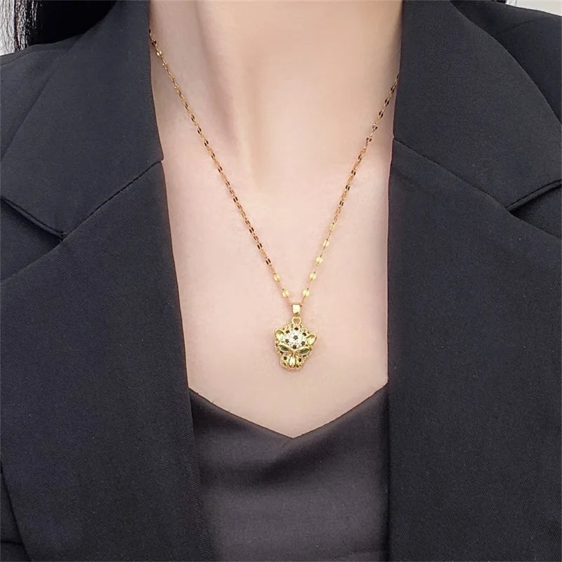 Leopard Pendant & Chain