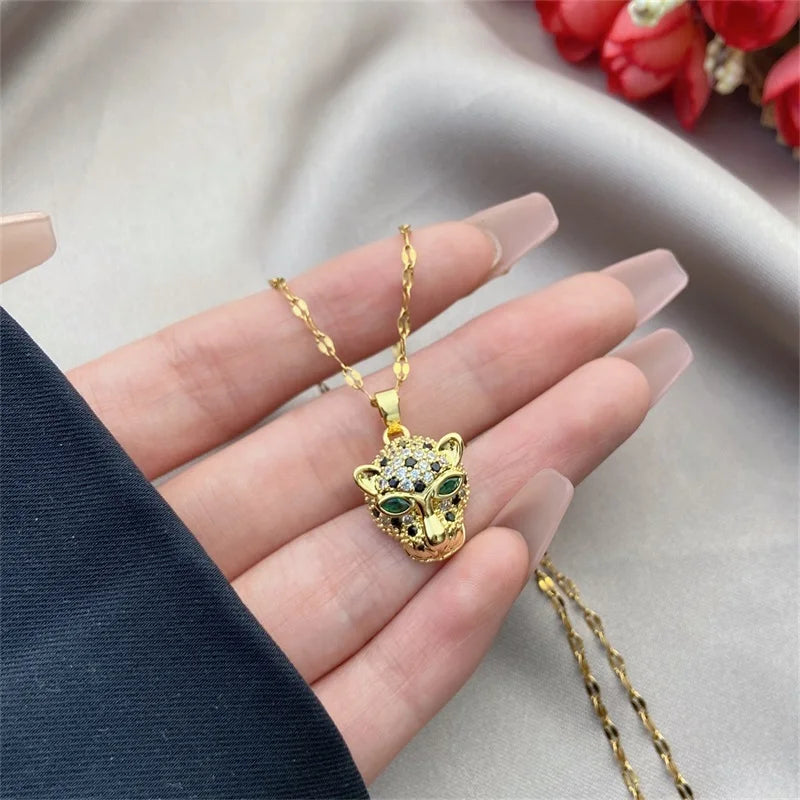 Leopard Pendant & Chain